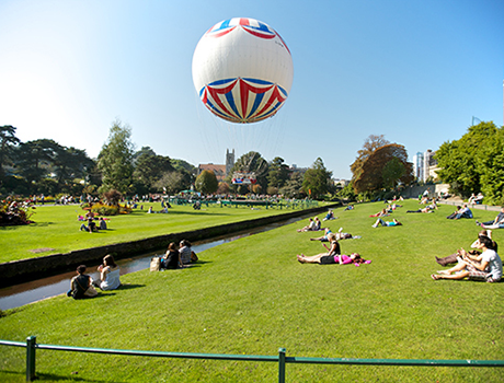 Anglo-Continental School of English | 10-17*