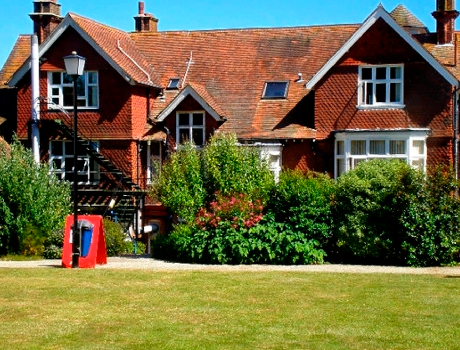 Moira House School | 3-17