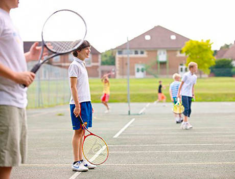 Farringtons School | 10-16*