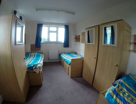 Aldenham School | 10-17*